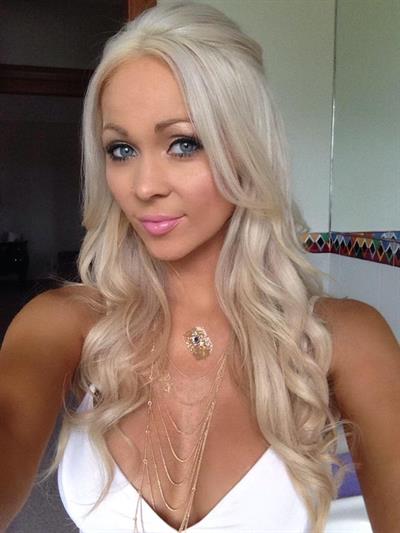 Krystal Dawson taking a selfie