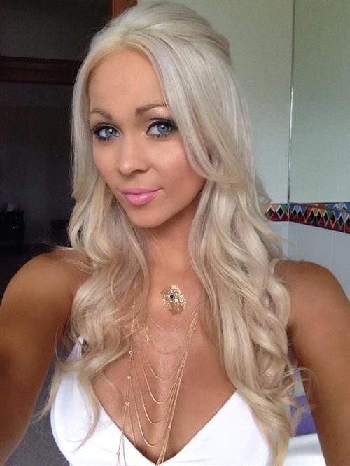 Krystal Dawson taking a selfie