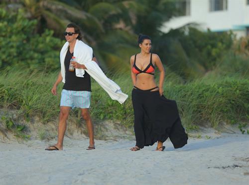 Kim Kardashian - Bikini Candids in Miami 