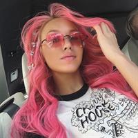 Imogen Anthony taking a selfie