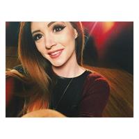 Chrissy Costanza