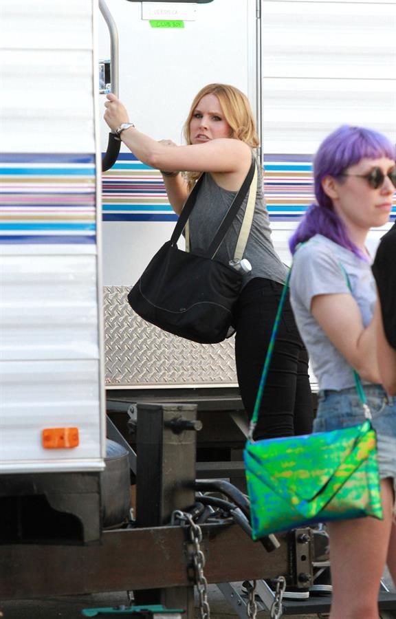Kristen Bell - On the set of Veronica Mars in Los Angeles on June 27, 2013