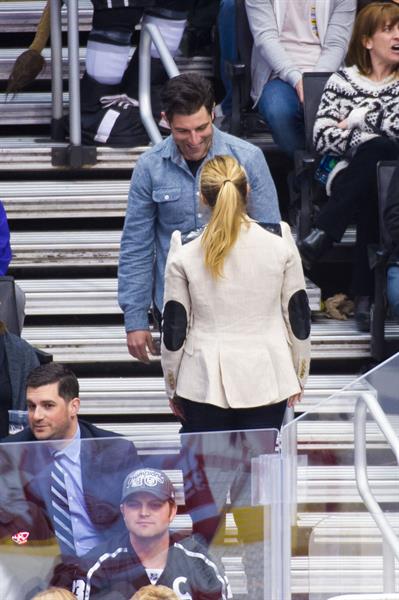 Kristen Bell with DaShepard at the Staples Center in Los Angeles (Feb 27, 2013) 