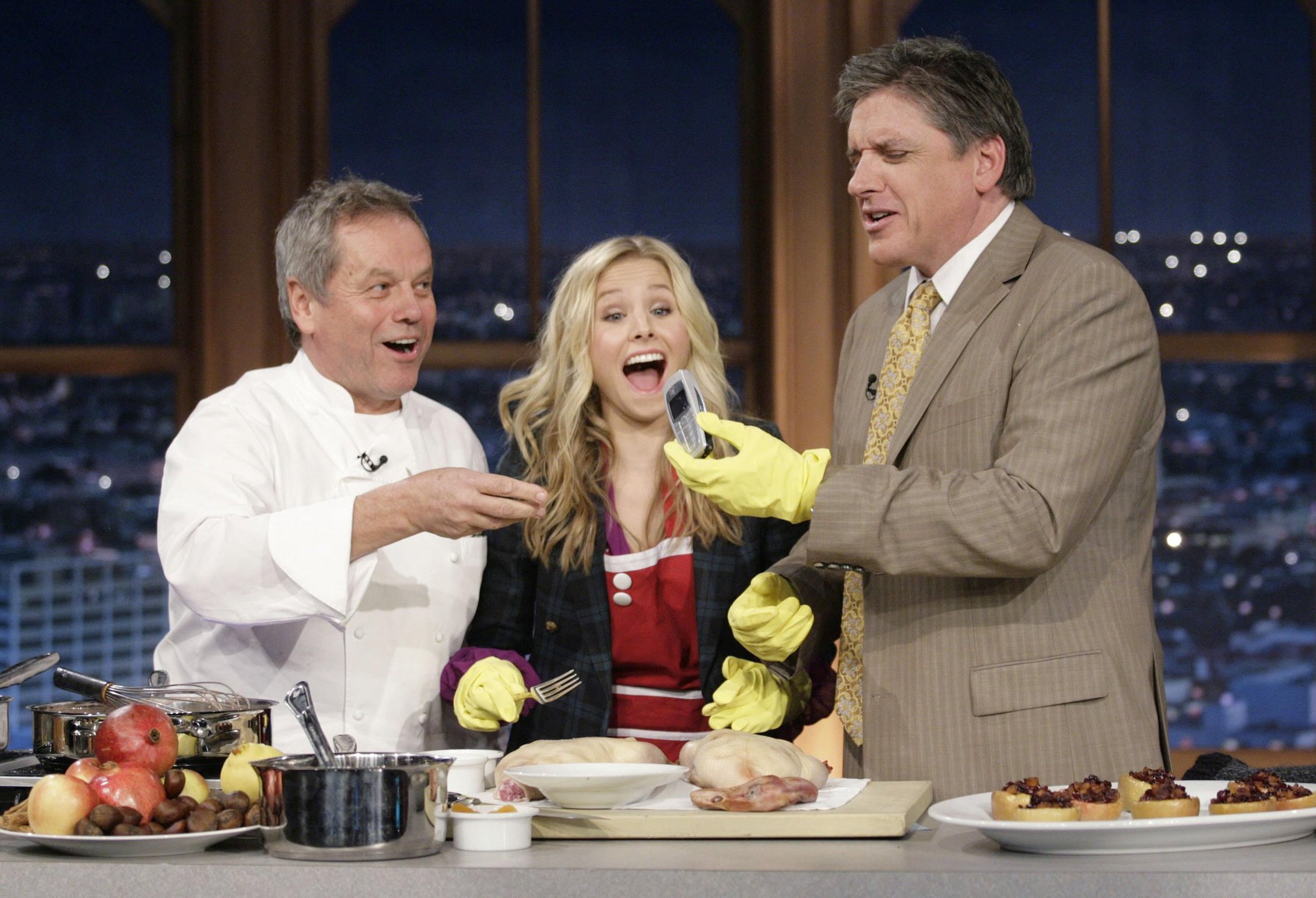 Kristen Bell 'The Late Late Show with Craig Ferguson' - December 11, 2008  