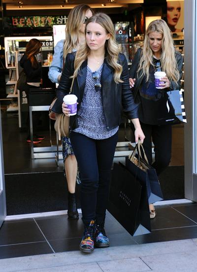 Kristen Bell out shopping at The Americana at Brand in Glendale 10/30/12