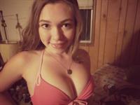 Aurielee Summers in a bikini