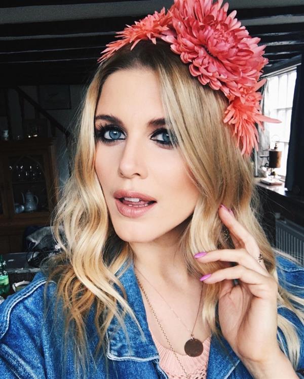 Ashley James taking a selfie