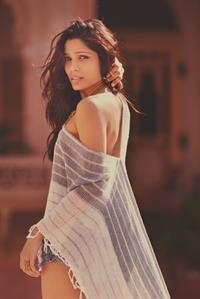 Freida Pinto