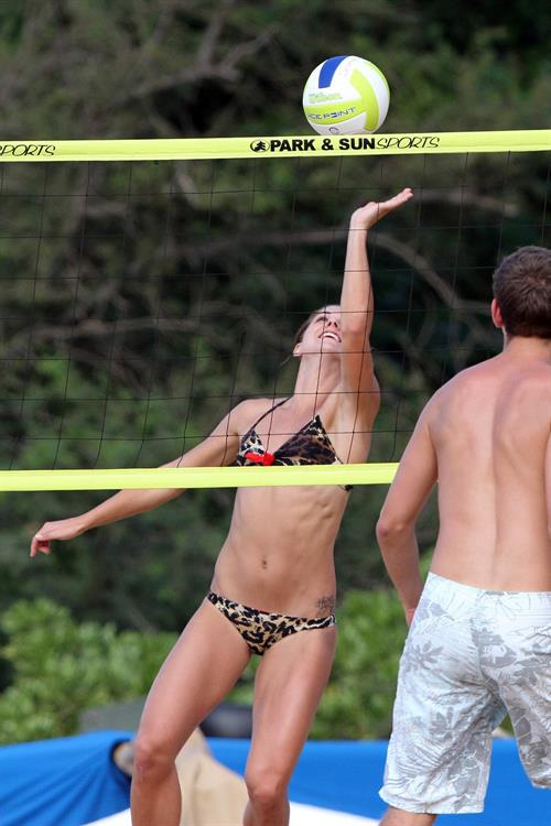 Alex Morgan bikini candids in Hawaii 12/19/12 