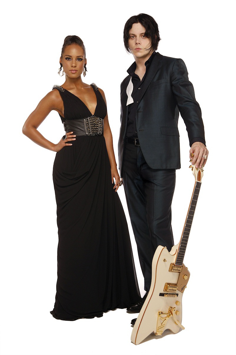 Alicia Keys - Another Way to Die photoshoot 