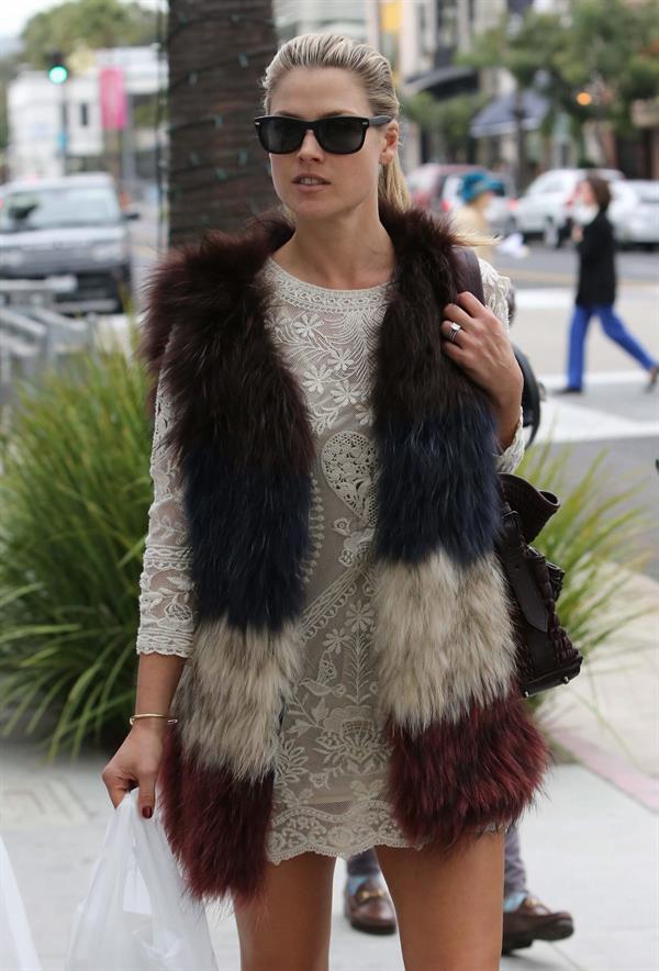 Ali Larter walking in Beverly Hills 11/12/13  
