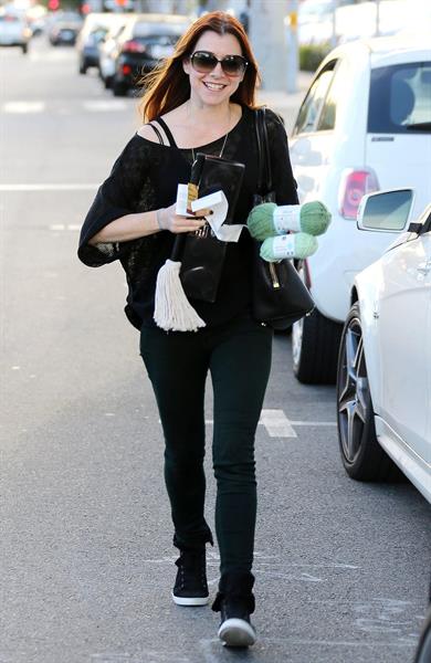 Alyson Hannigan Goes shopping in Santa Monica (November 7, 2013) 