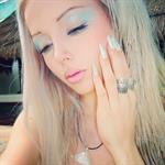 Valeria Lukyanova taking a selfie