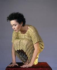 Amanda Mealing Photoshoots  