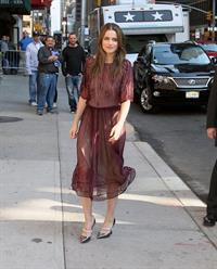 Amanda Peet arriving for David Letterman appearance on March 13, 2012