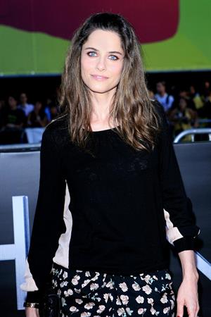 Amanda Peet at the premiere of Hancock 