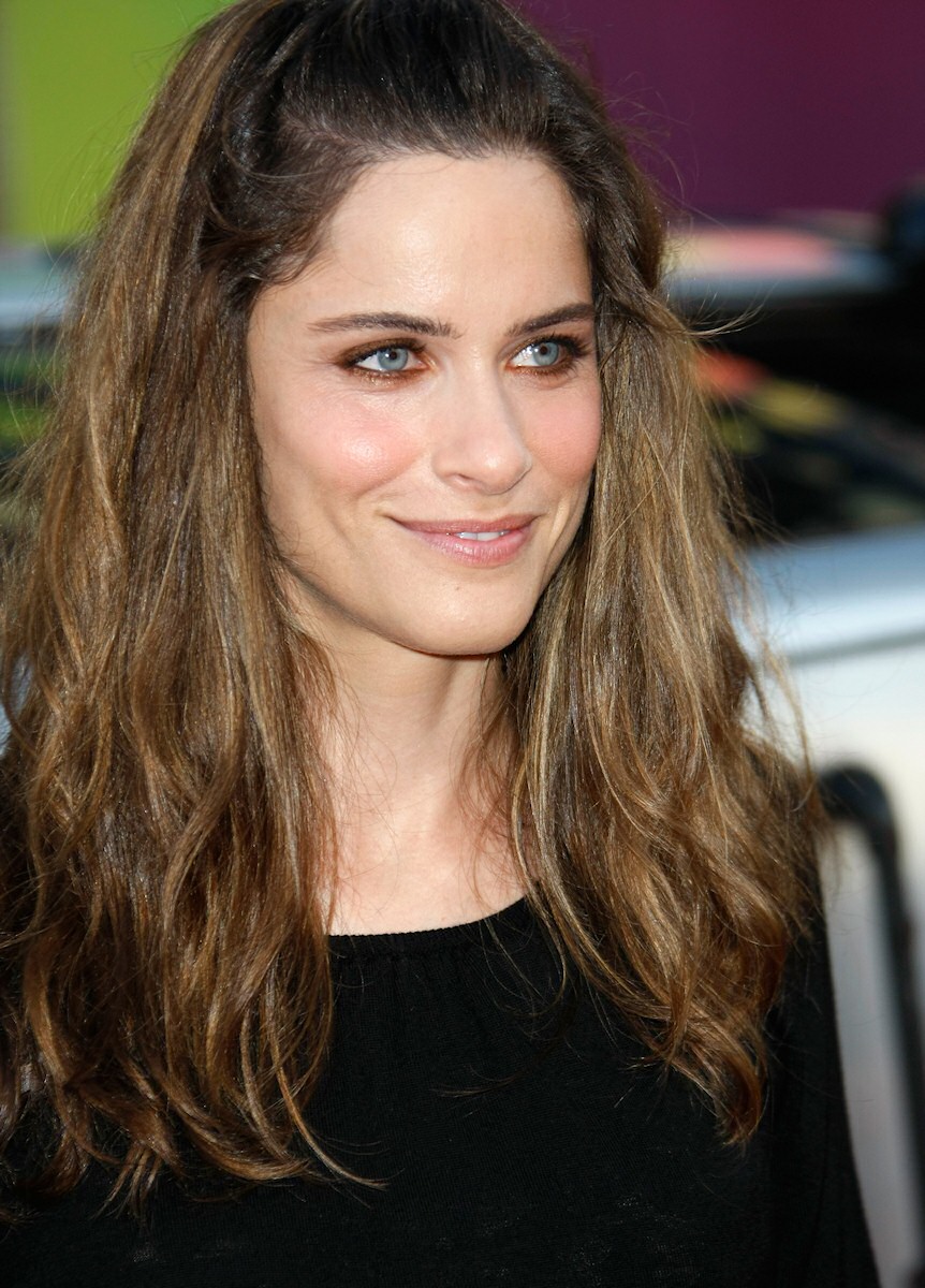 Amanda Peet at the premiere of Hancock 