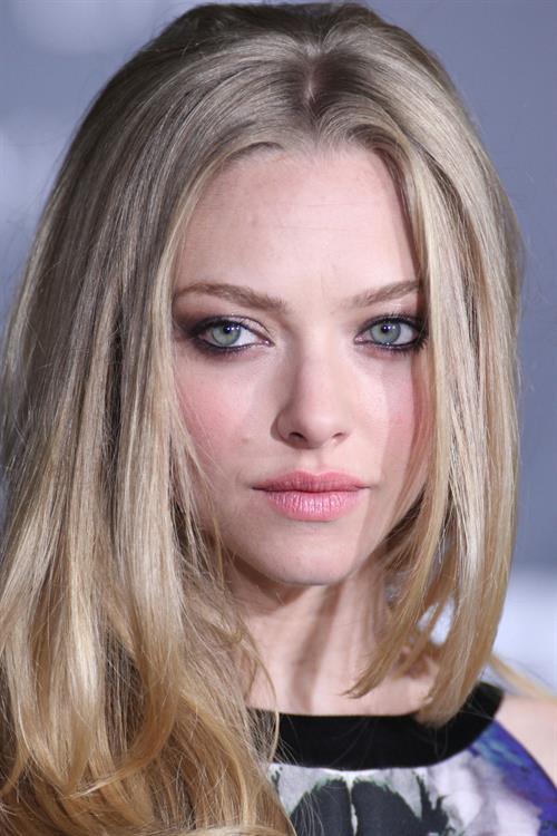 Amanda Seyfried In Time premiere in Los Angeles on October 20, 2011 