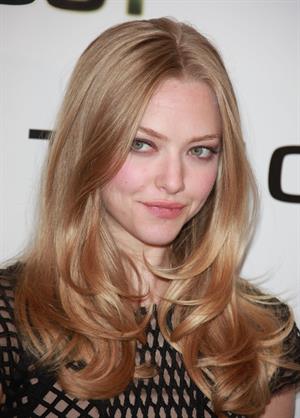 Amanda Seyfried Time Out photocall at Bristol Hotel in Paris on November 4, 2011 