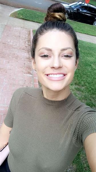 Hannah Stocking taking a selfie