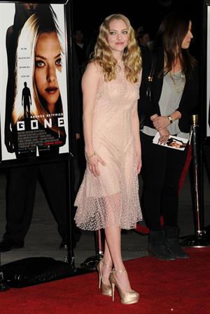 Amanda Seyfried Gone premiere in Los Angeles on February 21, 2012