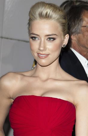 Amber Heard the Rum Diary premiere in Los Angeles on October 13, 2011
