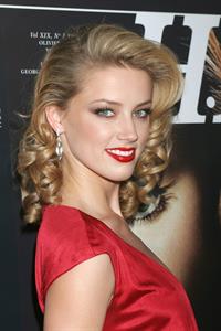 Amber Heard attends Hollywood Life magazine's 10th annual Young Hollywood awards in Hollywood on Apirl 10, 2008 