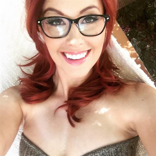 Meg Turney taking a selfie