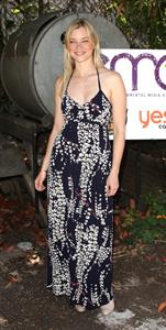 Amy Smart Environmental Media Assoc Organic Garden Lunch in Los Angeles on May 26, 2010 