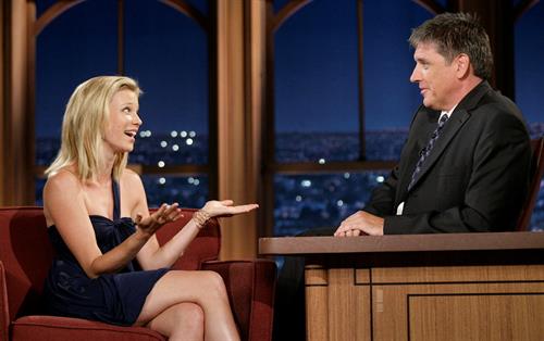 Amy Smart on the the Late Late Show with Craig Ferguson at CBS Television City in Los Angeles 11-08-2008 
