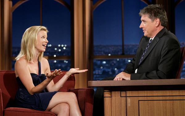 Amy Smart on the the Late Late Show with Craig Ferguson at CBS Television City in Los Angeles 11-08-2008 