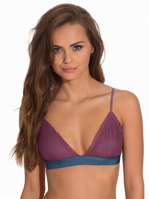 Xenia Deli in a bikini