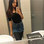 Joanna Marie taking a selfie