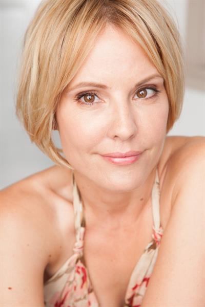 Emma Caulfield