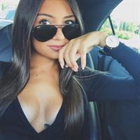 Cristine Prosperi taking a selfie