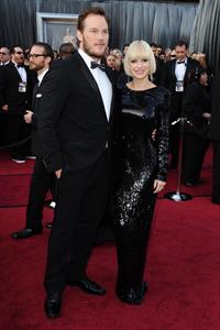 Anna Faris attends the 84th Annual Academy Awards on February 26, 2012