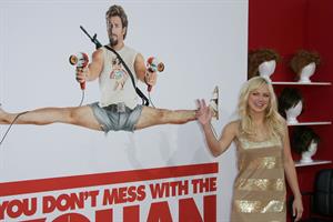 Anna Faris premiere of You Don't Mess With the Zohan 