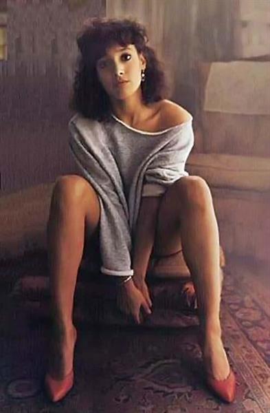 Jennifer Beals