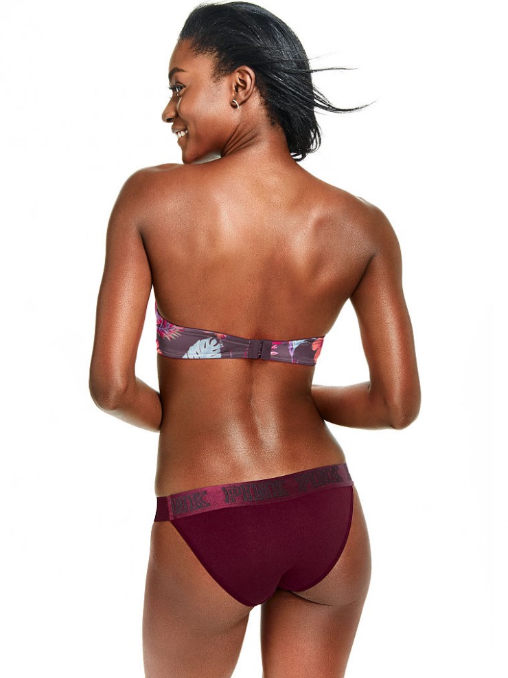 Zuri Tibby in a bikini - ass