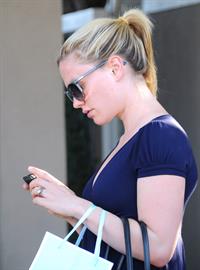 Anna Paquin leaves a skin clinic in West Hollywood on September 25, 2010 