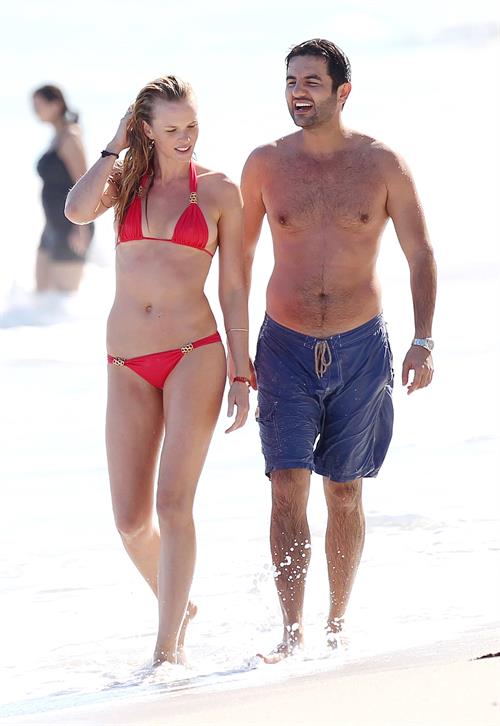 Anne Vyalitsyna bikini candids in Miami 11/22/12 