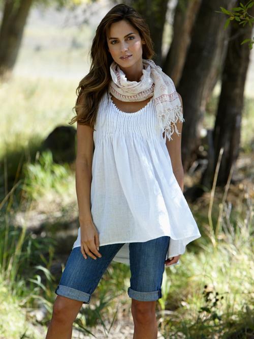 Ariadne Artiles Gorsuch 2011 summer collection 