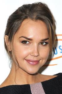Arielle Kebbel Lupus LA Hollywood Bag Ladies Event in Beverly Hills - November 1, 2012