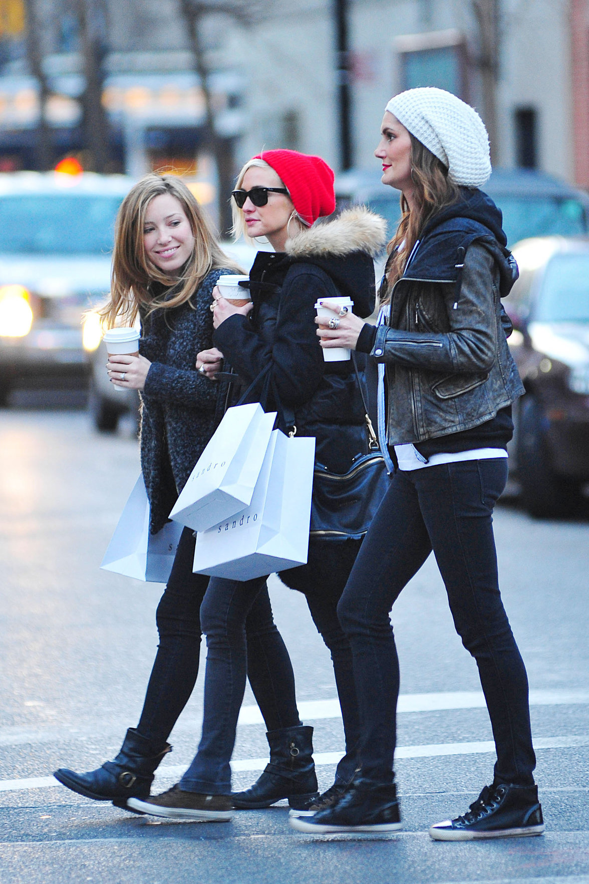Ashlee Simpson shopping in NYC 1/6/13  