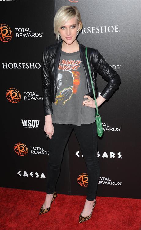 Ashlee Simpson Escape to Total Rewards Event in Hollywood Highland Center in Los Angeles on March 1, 2012