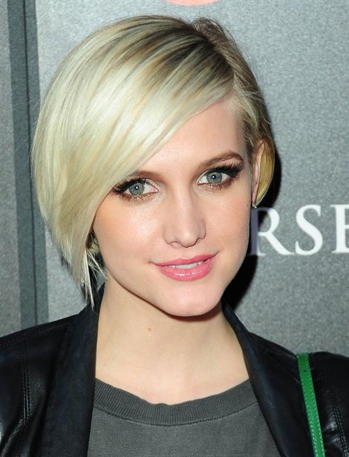 Ashlee Simpson Escape to Total Rewards Event in Hollywood Highland Center in Los Angeles on March 1, 2012