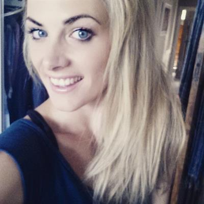 Laura Surrich taking a selfie