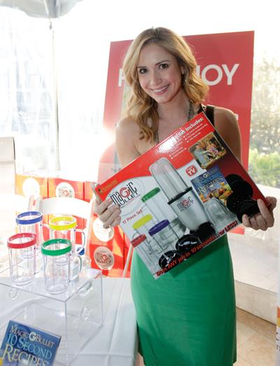 Ashley Jones Kari Feinsteins Academy Awards Style Lounge in Beverly Hills  on February 24, 2011