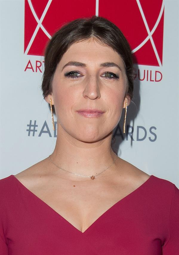 Mayim Bialik