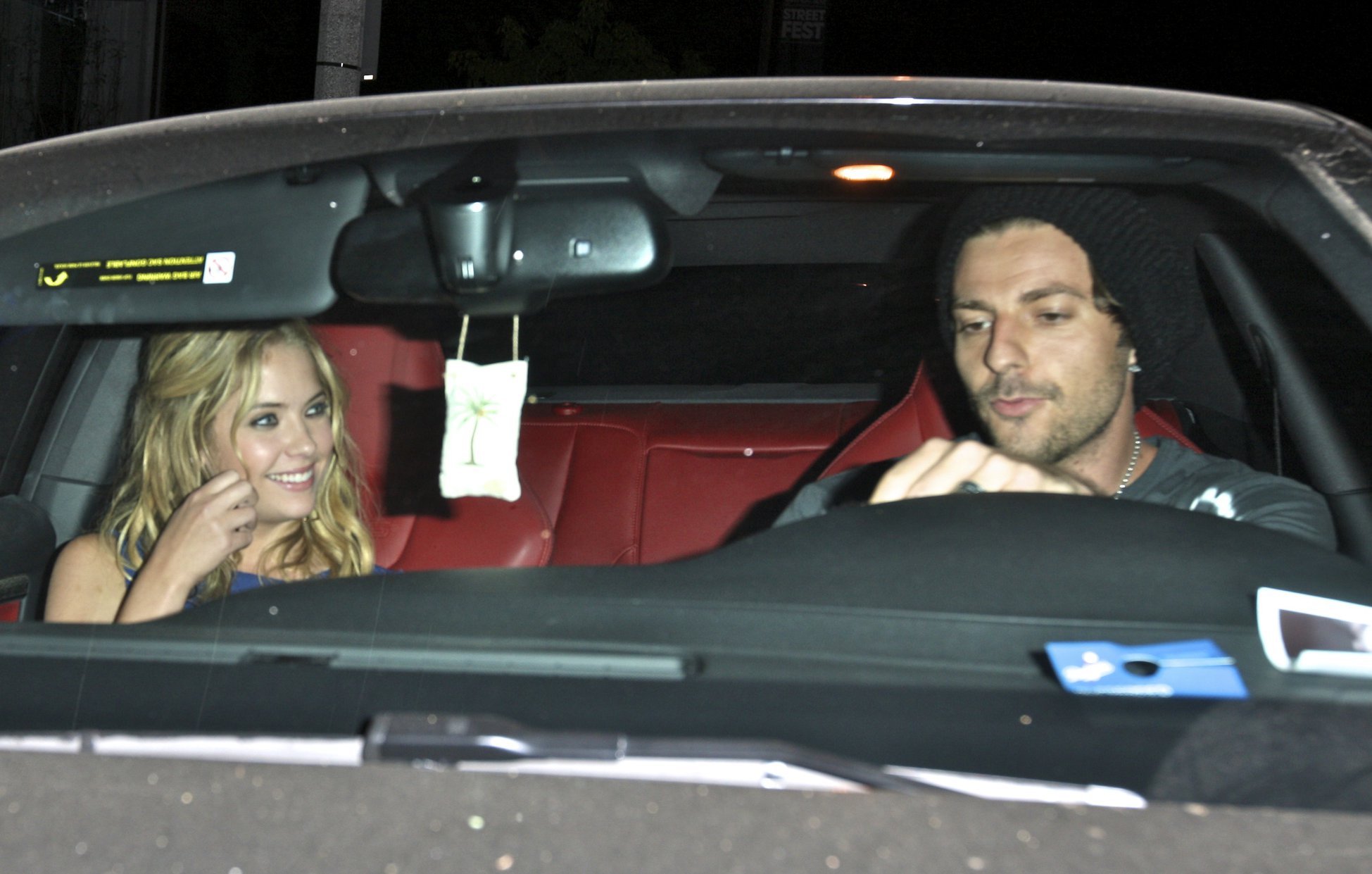 Ashley Benson Boa Restaurant in Beverly Hills on August 10, 2011